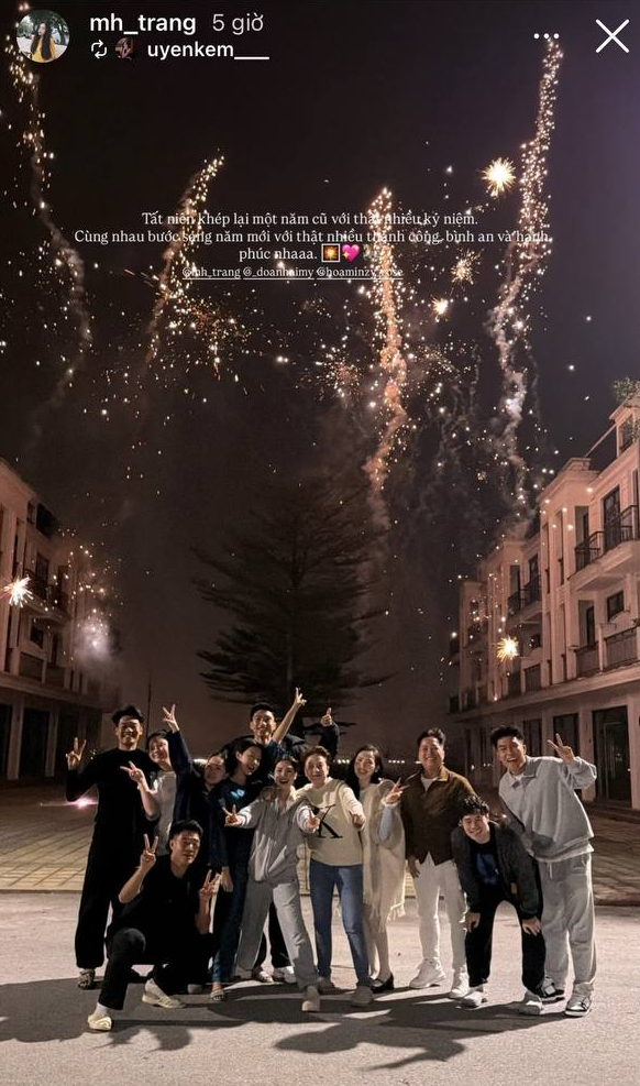 Hoà Minzy tất niên cùng hội Văn Hậu-Hải My tại khu biệt thự sang chảnh, pháo hoa tưng bừng, "chủ nợ" Văn Toàn "đã căng" - Ảnh 1.