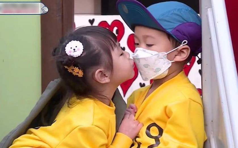 Tin nổi không: Đây mà là con trai của sao nam Running Man bị ghét nhất ư?- Ảnh 8.