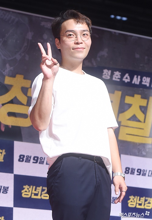 Xôn xao của showbiz Hàn hôm nay: Jisoo kết hôn, Park Seo Joon xác nhận đến dự- Ảnh 1.