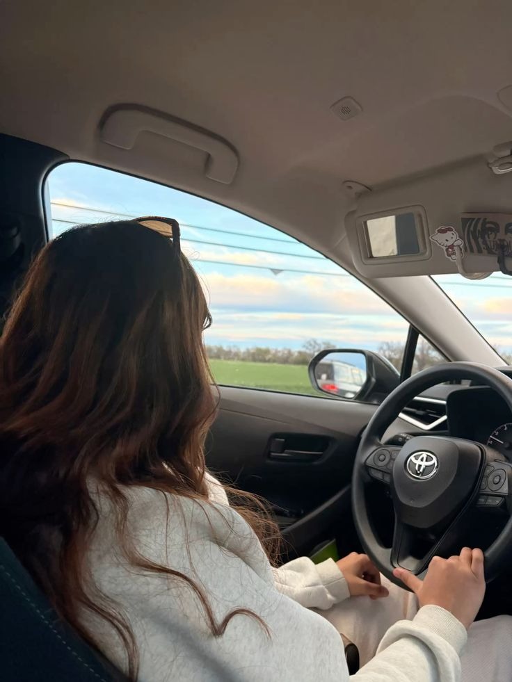 Tôi 33 tuổi, có nhà tiền tỷ dù đang nợ, nhưng vẫn bắt đầu mua vàng- Ảnh 1.