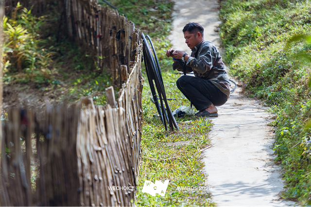 Mang 8 chiếc bánh giày, 3 con lợn và muối đi đón dâu: Anh Hà và chị Thông bắt đầu cuộc hôn nhân "mặn mòi"- Ảnh 4.