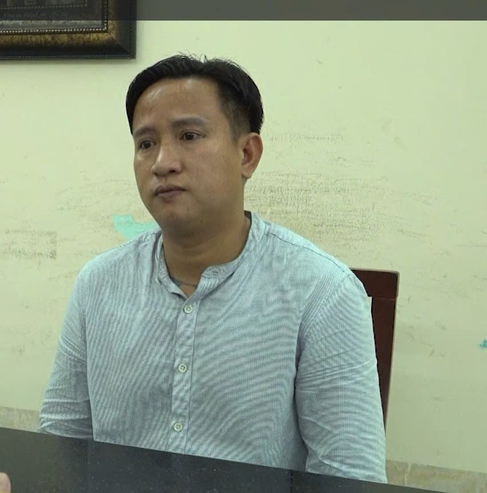 Công an TPHCM bắt 2 người liên quan vụ việc xảy ra tại nhà hàng White Palace- Ảnh 1. Công an TPHCM bắt 2 người liên quan vụ việc xảy ra tại nhà hàng White Palace- Ảnh 1.