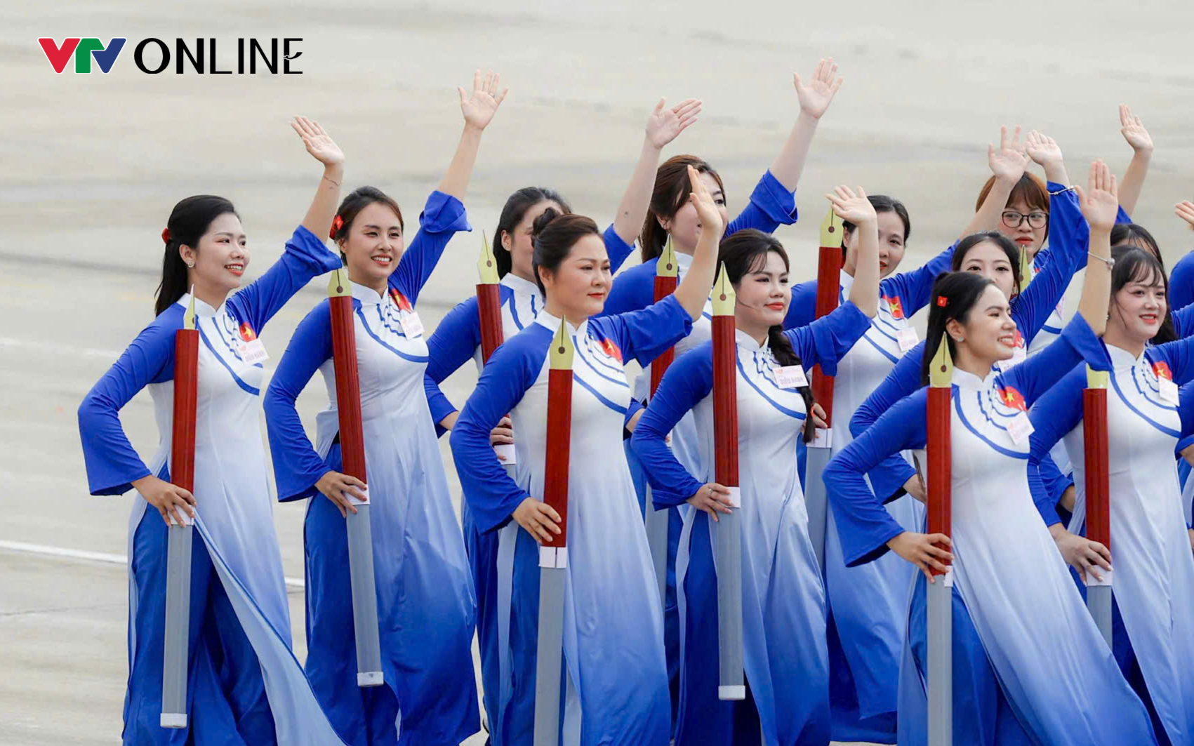 Khối Báo chí Cách mạng Việt Nam tham gia diễu hành kỷ niệm 80 năm Quốc khánh