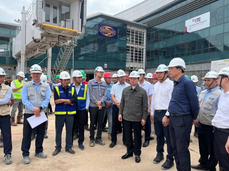 Phó Thủ tướng ra chỉ đạo “nóng” với ACV về sân bay Long - Ảnh 1.