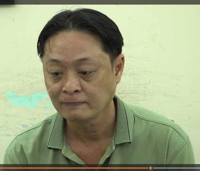 Công an TPHCM bắt 2 người liên quan vụ việc xảy ra tại nhà hàng White Palace- Ảnh 2. Công an TPHCM bắt 2 người liên quan vụ việc xảy ra tại nhà hàng White Palace- Ảnh 2.