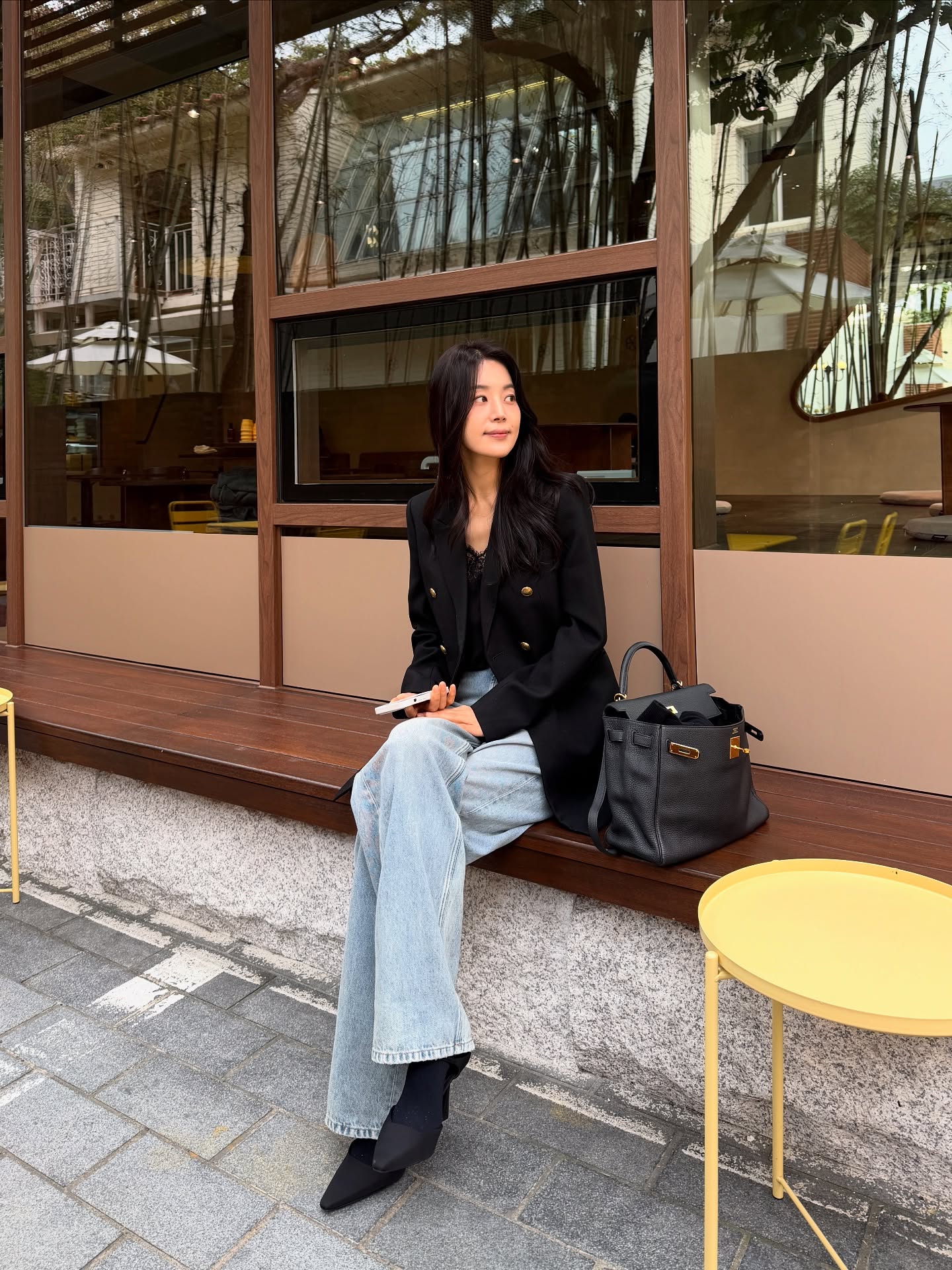 4 công thức mặc đồ đi chúc Tết chuẩn thanh lịch mà phụ nữ ngoài 40 tuổi nên ghim từ bây giờ- Ảnh 6.