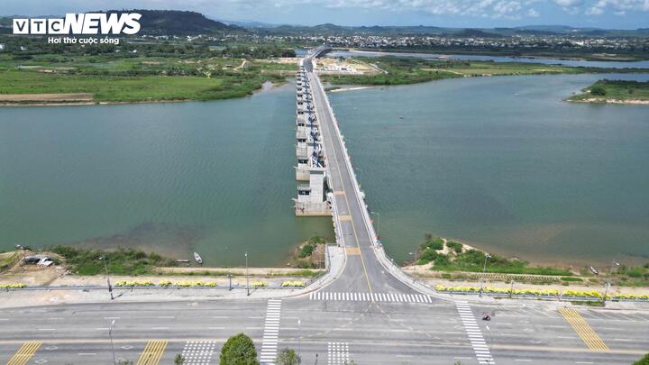 Sau nhiều lần trễ hẹn, đập dâng 1.500 tỷ thông xe ngay trước Tết Bính Ngọ- Ảnh 8.