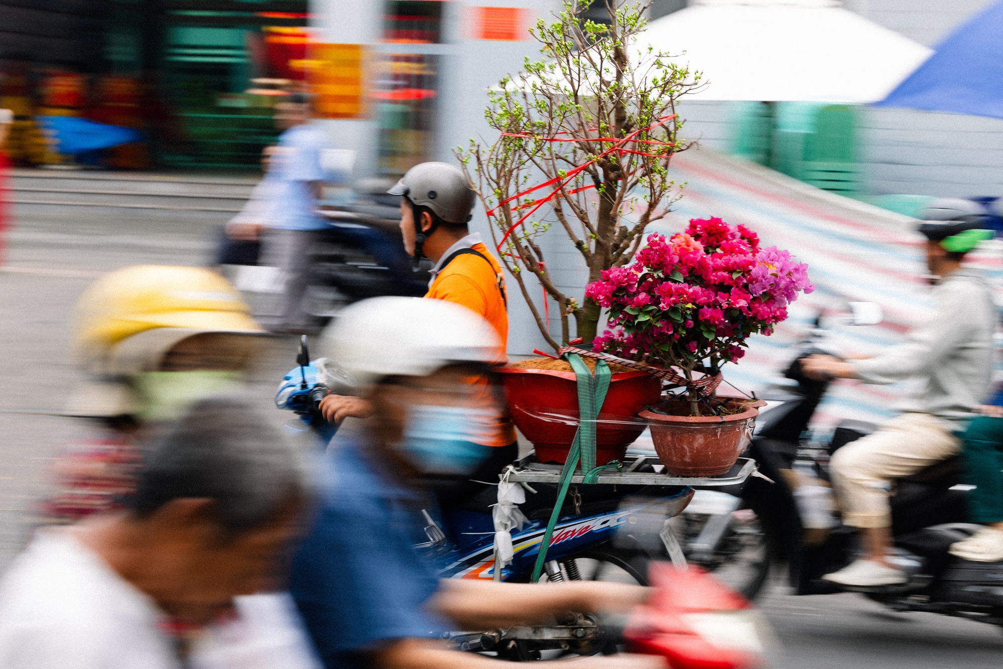 Ở lại Sài Gòn trong những ngày “rất Tết”- Ảnh 11. Ở lại Sài Gòn trong những ngày “rất Tết”- Ảnh 11.