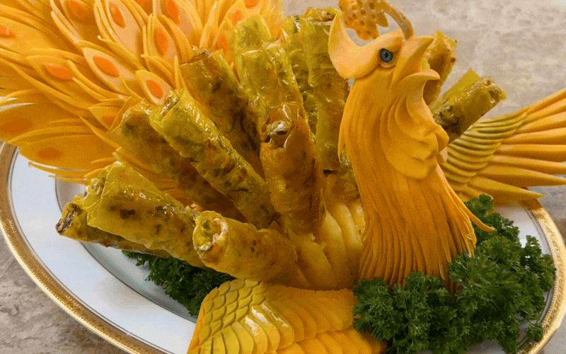 Người đẹp Ngọc Loan gây sốt khi thực hiện 2 món ăn cung đình Huế đậm đà hương vị tháng Chạp- Ảnh 5.