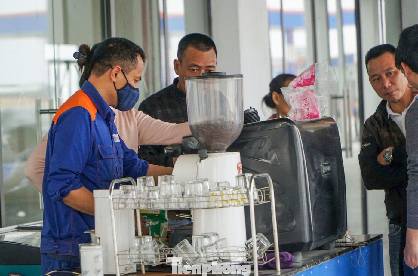 Khai thác tạm trạm dừng nghỉ trên cao tốc Bắc - Nam qua Thanh Hóa dịp Tết- Ảnh 8.