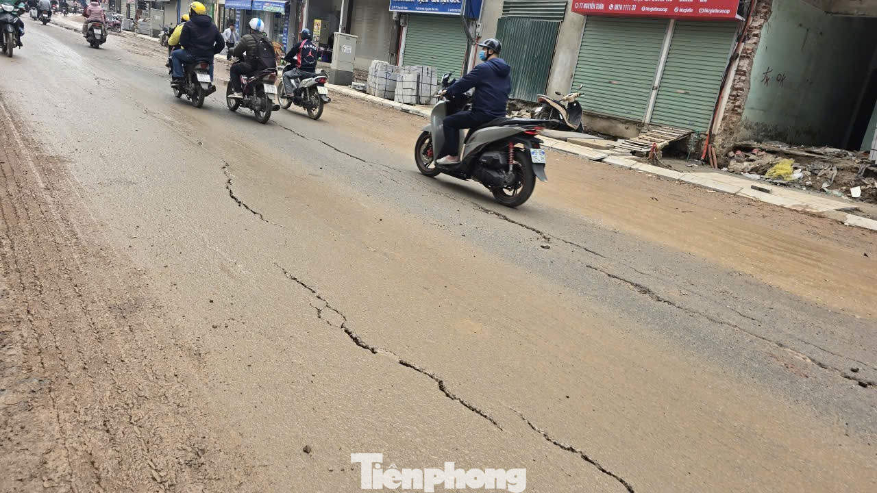 Ngổn ngang công trường thi công đường Nguyễn Tuân- Ảnh 3.