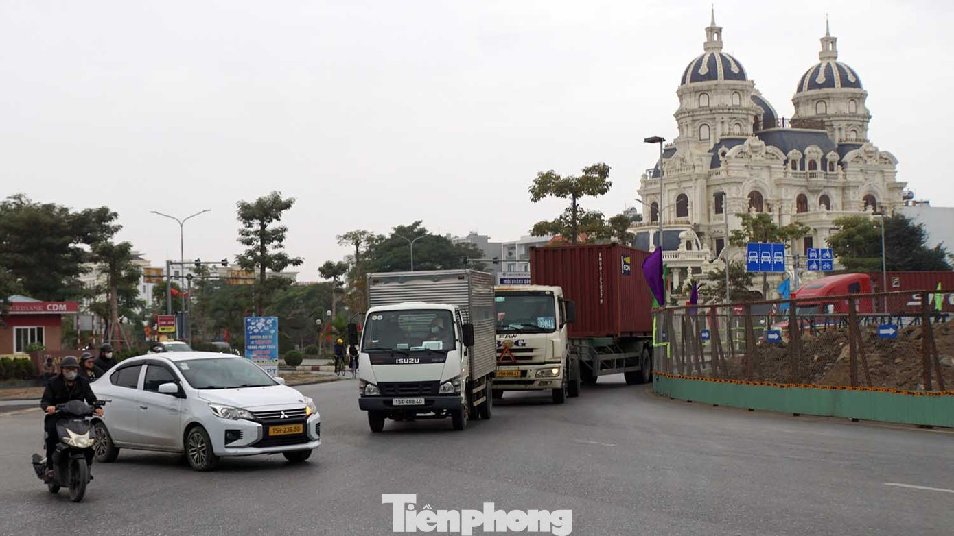 Lập rào chắn công trường hầm chui hơn 700 tỷ ở Hải Phòng ngày Tết- Ảnh 10.