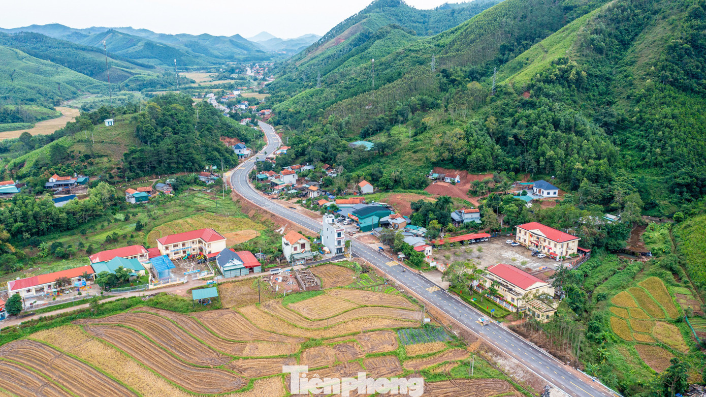 Diện mạo quốc lộ 2.300 tỷ qua Lạng Sơn vừa 'lên đời'- Ảnh 10.