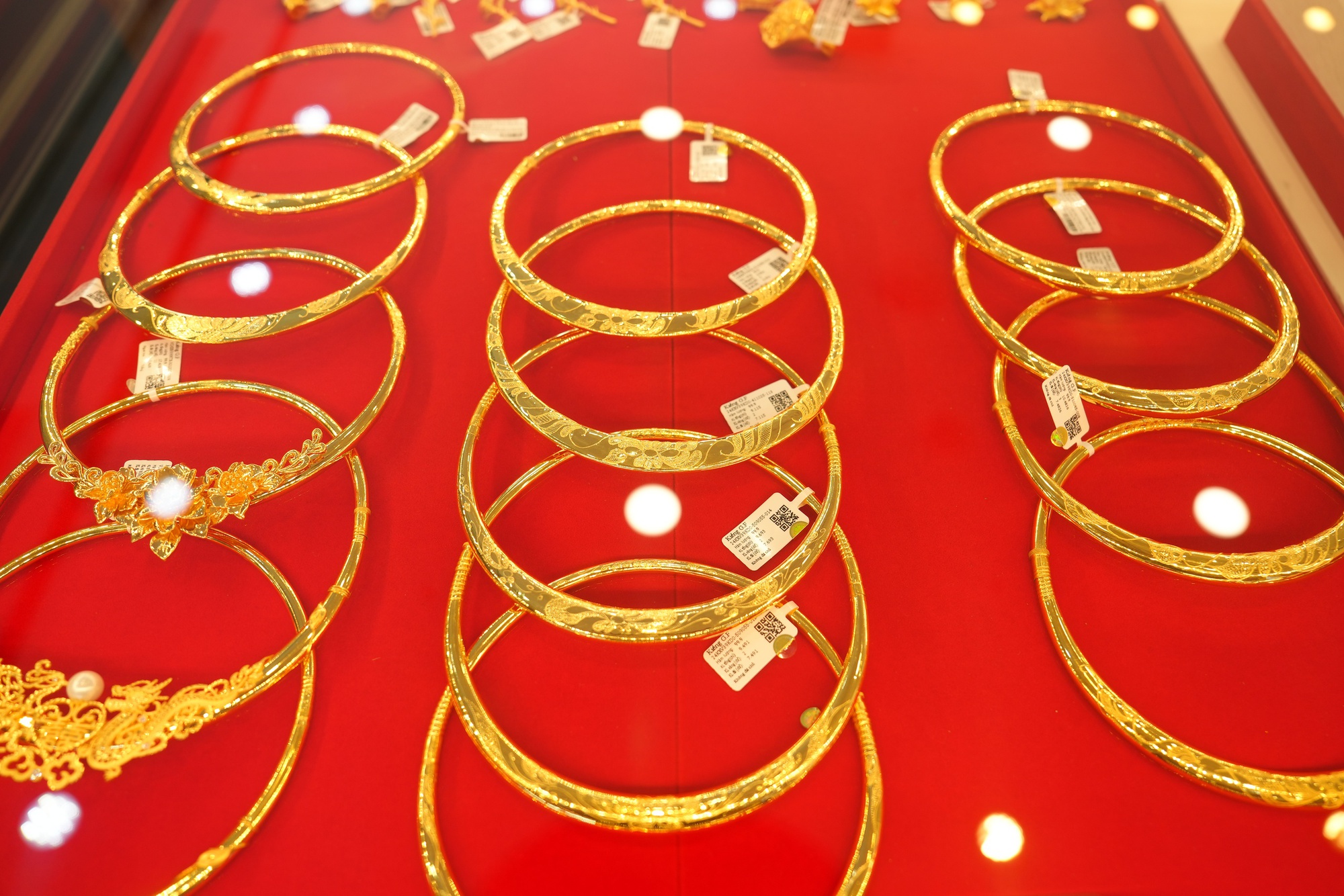 Dự báo giá vàng hôm nay 15 - 2 và xu hướng Tết 2026 - Ảnh 2.