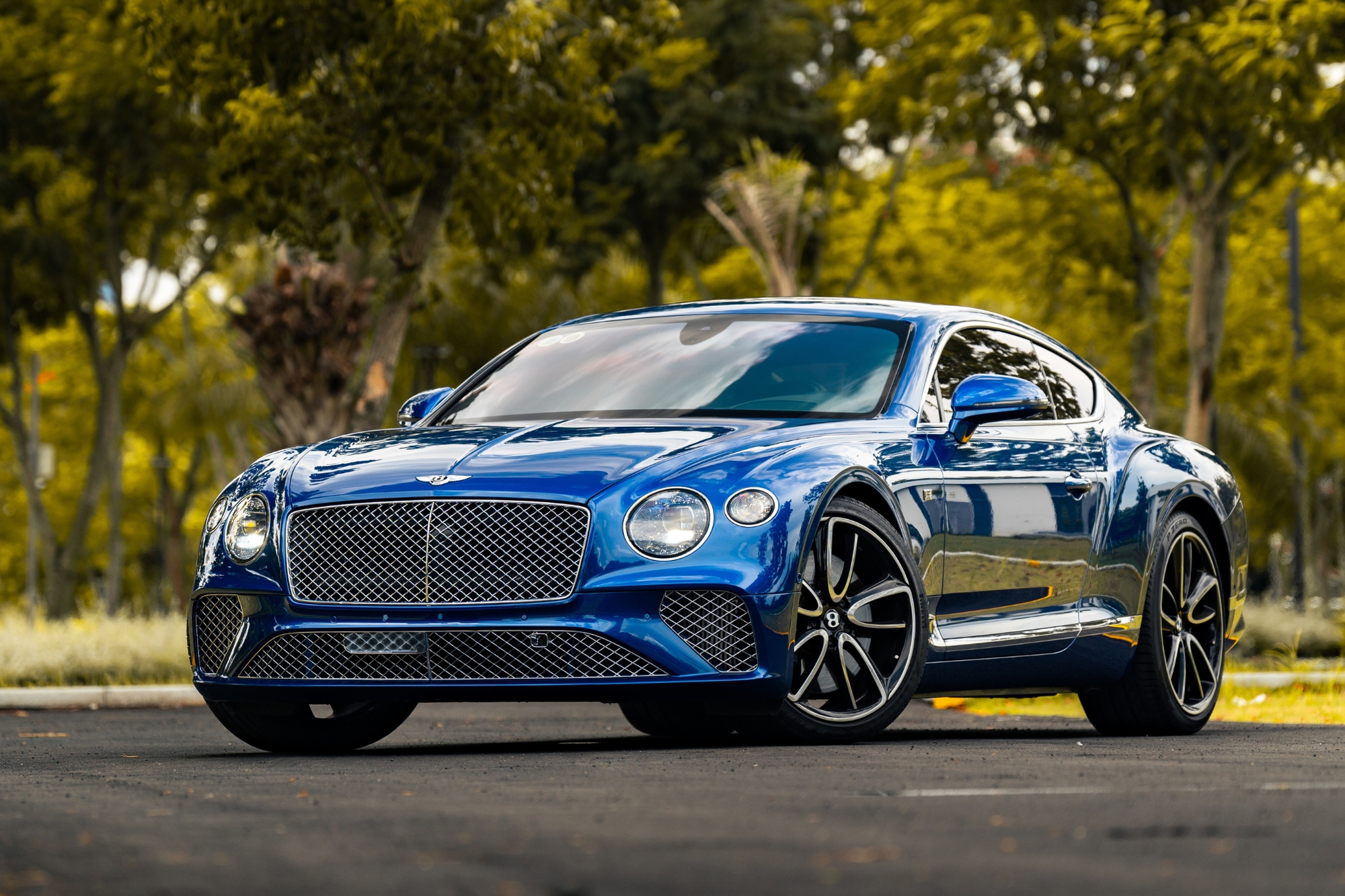 Cái gật đầu muộn của chủ xe Ferrari và hành trình ‘chụp, in ảnh, trao tay’: Cảm xúc tạo ra triệu view chứ không phải xế khủng!- Ảnh 14.