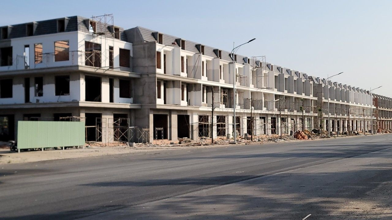 Loạt doanh nhân tên tuổi bất ngờ quay lại mảng bất động sản- Ảnh 1.