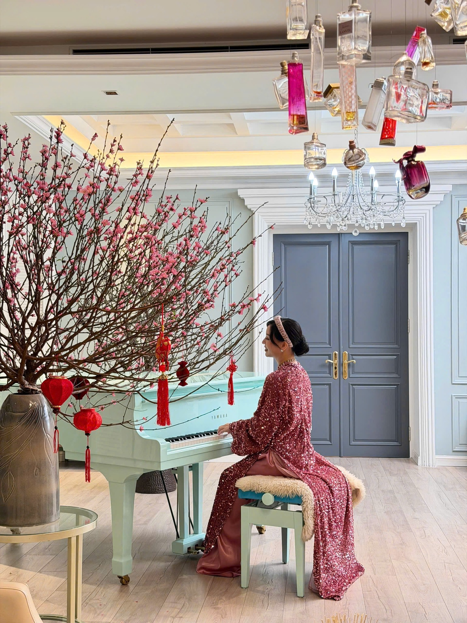 Tại sao ngày Tết người ta thường chưng hoa đào?- Ảnh 2. Tại sao ngày Tết người ta thường chưng hoa đào?- Ảnh 2.