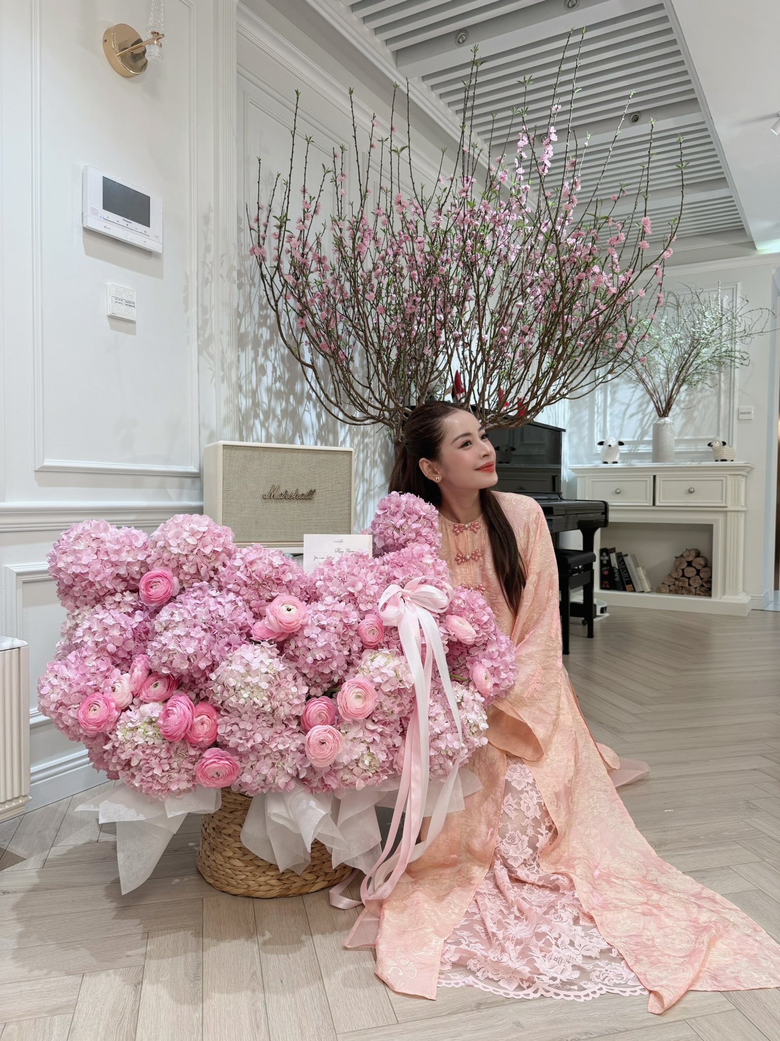 Chi Pu khoe nhà đón Tết nhưng netizen lại nhìn cái khác- Ảnh 2.