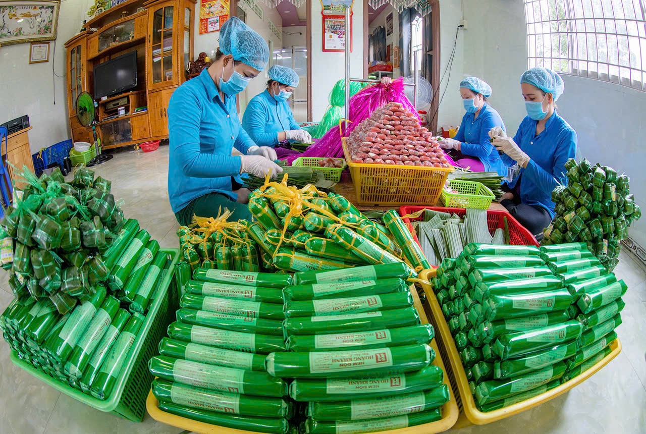 “Vương quốc” nem Lai Vung chạy đua với Tết- Ảnh 1.