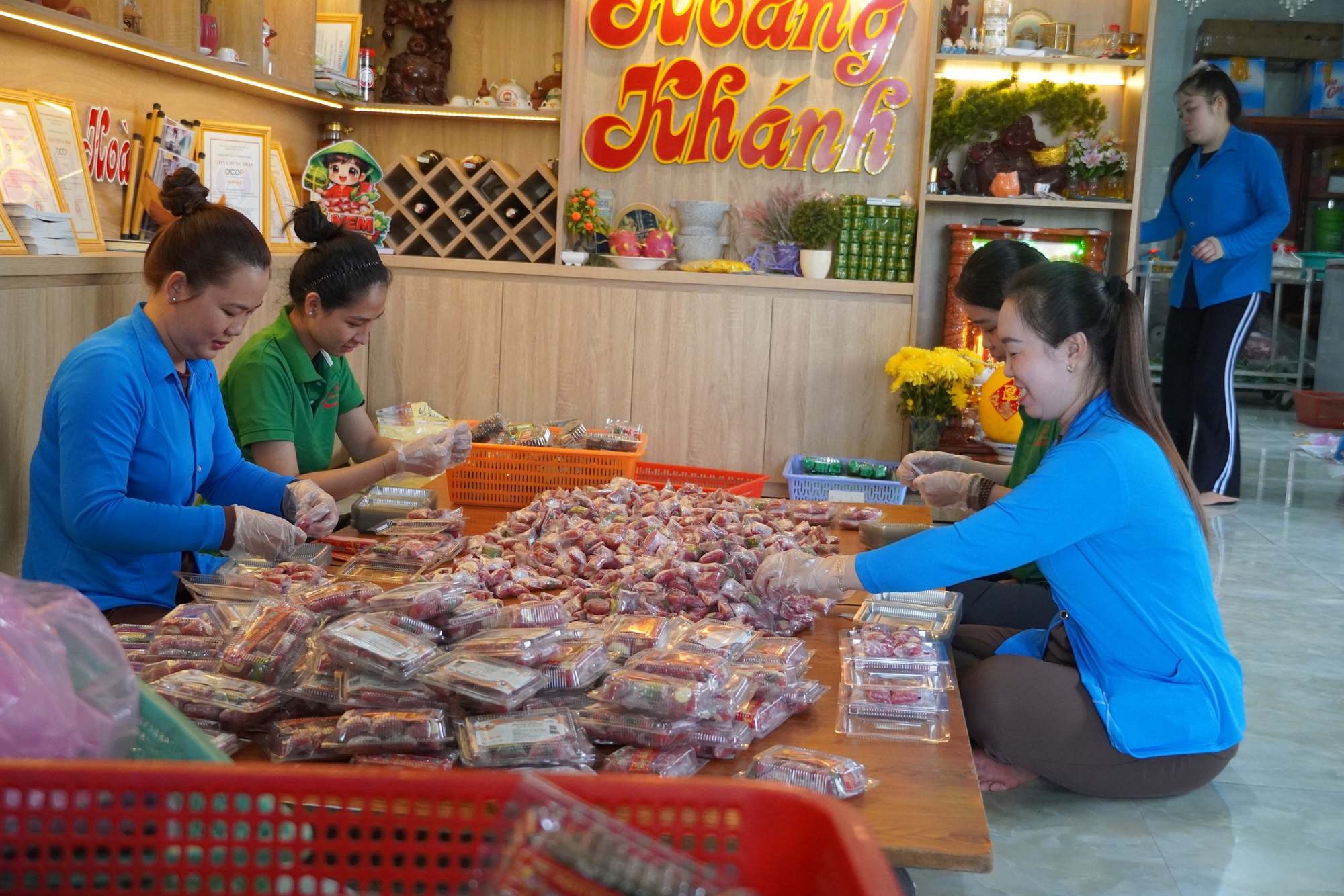 “Vương quốc” nem Lai Vung chạy đua với Tết- Ảnh 12.