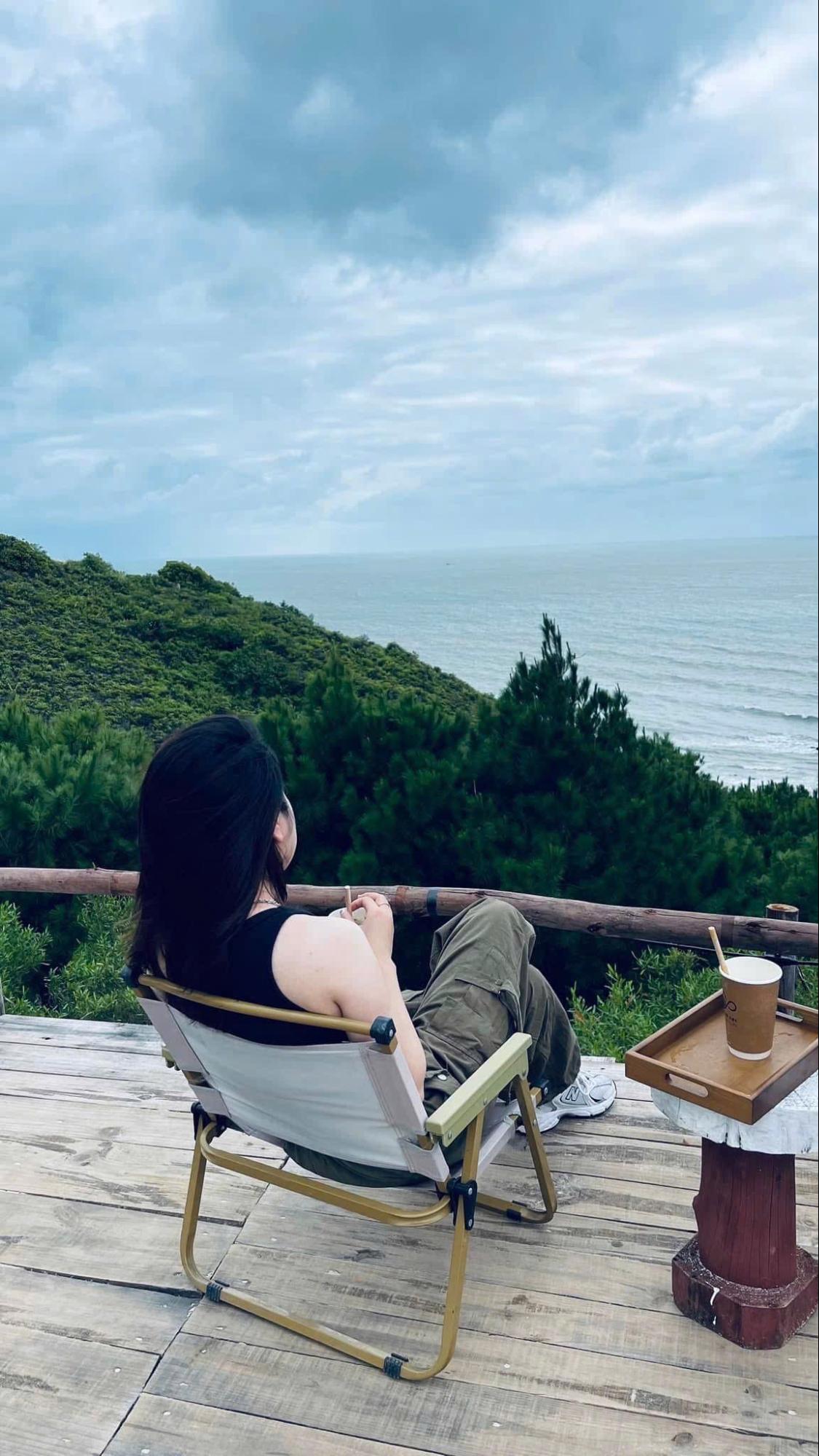 Năm Ất Tỵ ghi nhận một cơn bão mang tên "Áp-phi-li-ết": Có người "đổi đời", cũng có người bỏ cuộc giữa chừng - Ảnh 4.