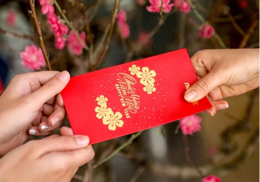 Có nên dùng tiền lì xì để đầu tư cho con? Bài toán 10 năm nhiều gia đình chưa tính kỹ- Ảnh 1.