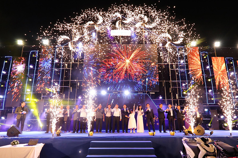 5 'hiện tượng lạ' diễn ra dịp Tết Nguyên đán Bính Ngọ 2026: Một số thứ biến mất, xu hướng này lên ngôi- Ảnh 1.