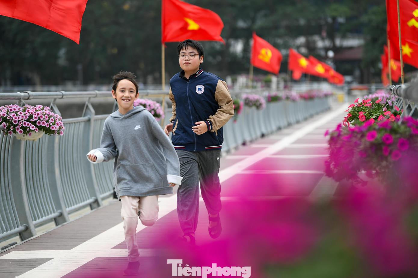 ​Công viên Hà Nội 'thay da đổi thịt', trang trí rực rỡ đón Xuân- Ảnh 15.