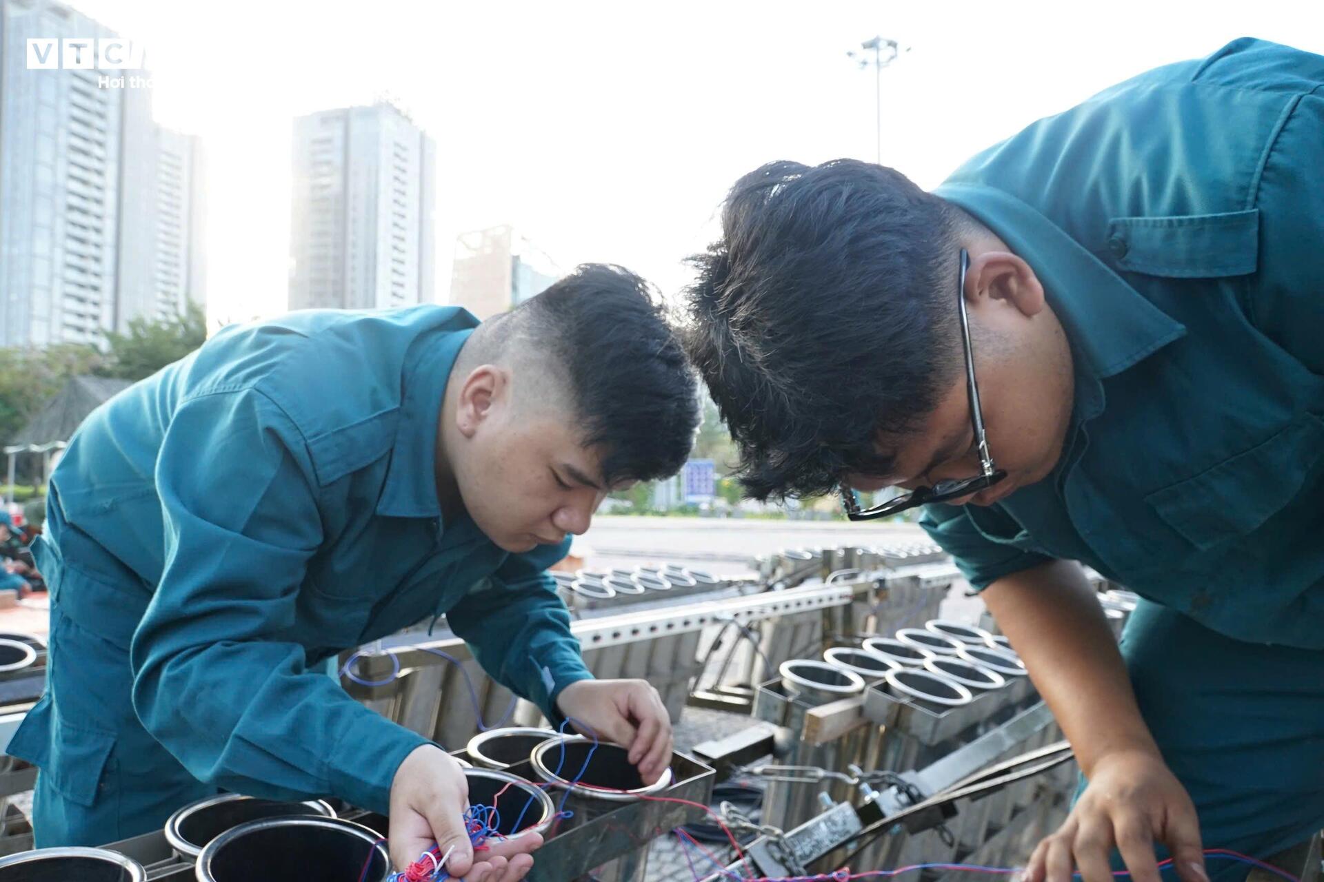 Cận cảnh trận địa pháo hoa ở TP.HCM sẵn sàng khai hỏa đón giao thừa- Ảnh 16.