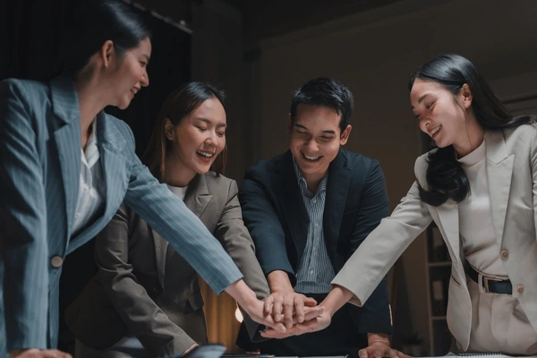 Năm mới, người khôn ngoan sẽ đầu tư vào 3 “tài sản” này: Càng biết sớm càng lãi to- Ảnh 2.