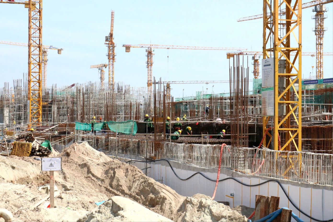 2.600 người làm xuyên Tết trên đại công trường dự án APEC ở Phú Quốc- Ảnh 2.