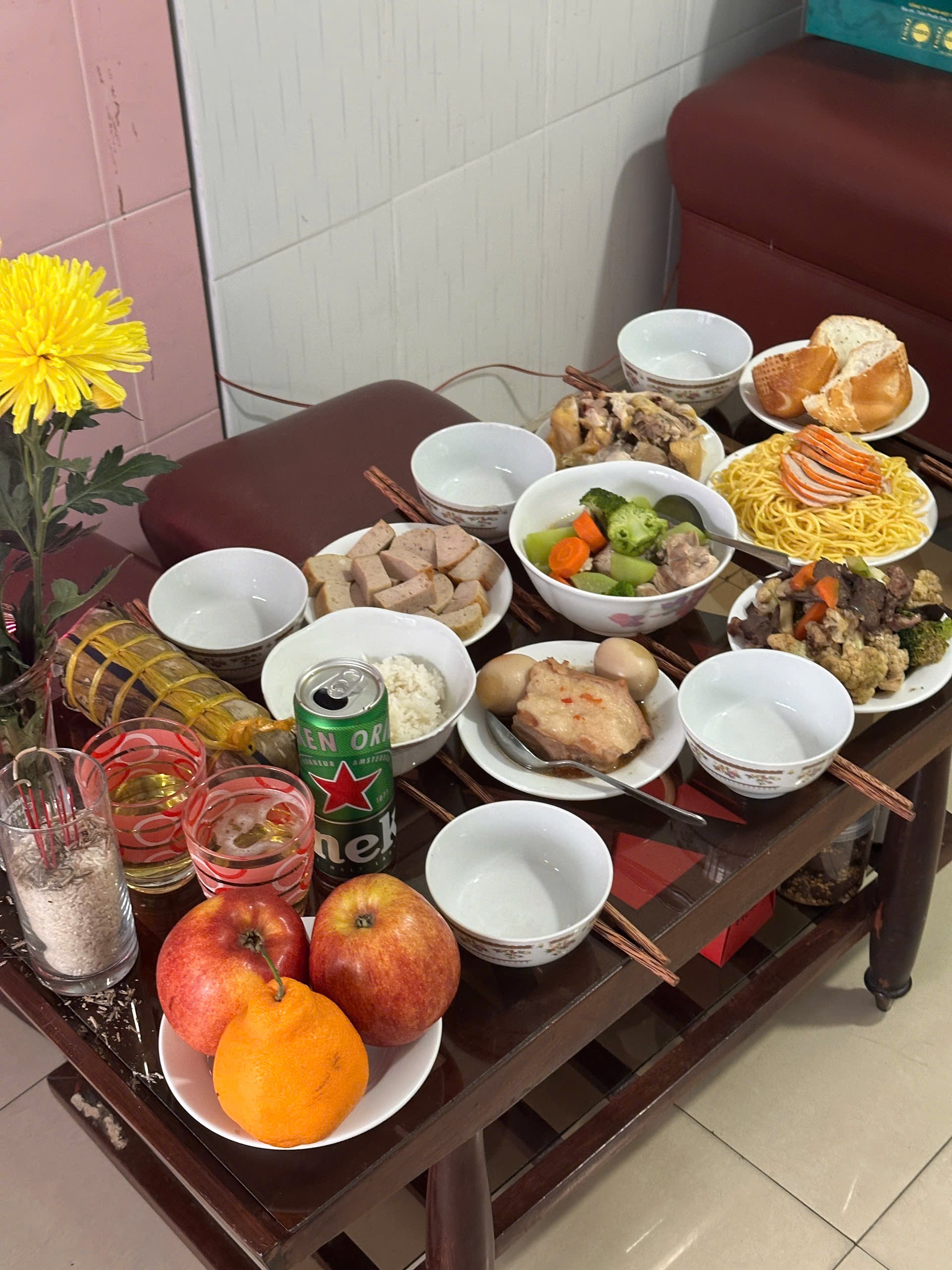 29 Tết, loạt siêu phẩm cơm tất niên trình làng: Hà Tĩnh cúng mực, Hải Phòng có chả rươi- Ảnh 13. 29 Tết, loạt siêu phẩm cơm tất niên trình làng: Hà Tĩnh cúng mực, Hải Phòng có chả rươi- Ảnh 13.