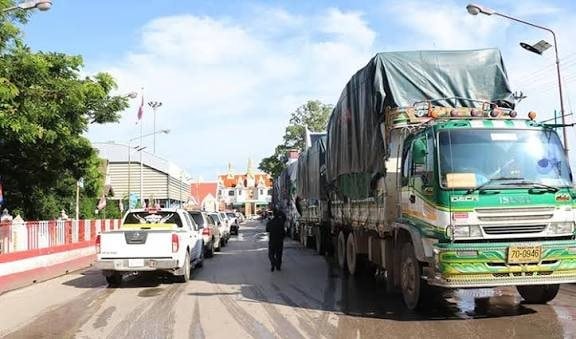 Dân tẩy chay nhưng hàng Thái Lan vẫn tràn sang, Campuchia lên tiếng giải thích- Ảnh 1.