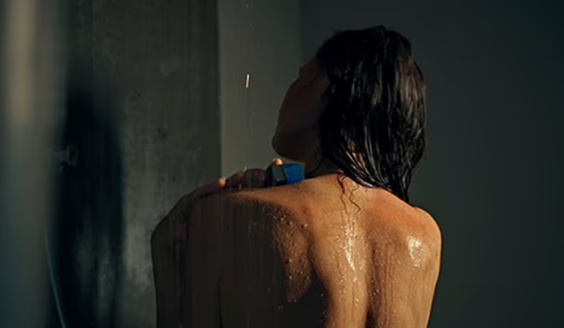 1 thói quen tắm được giới khoa học ủng hộ vì có thể cải thiện giấc ngủ, người Việt nghe vừa lạ vừa quen - Ảnh 1.