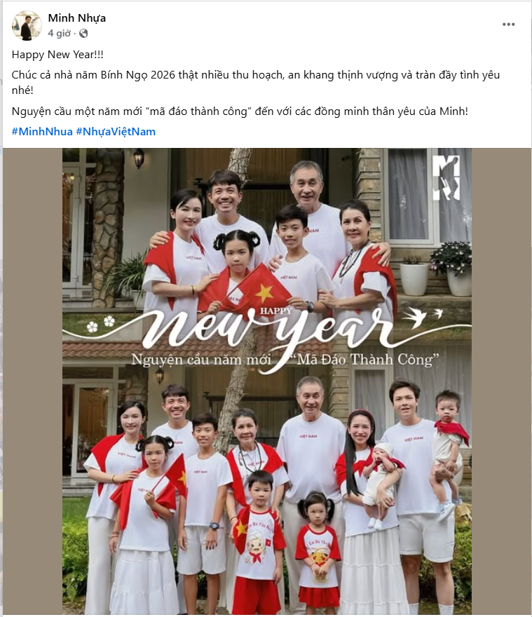 Minh Nhựa khai xuân đăng ảnh đại gia đình, 1 chi tiết về vợ chồng ông trùm Nhựa Long Thành gây chú ý - Ảnh 1.