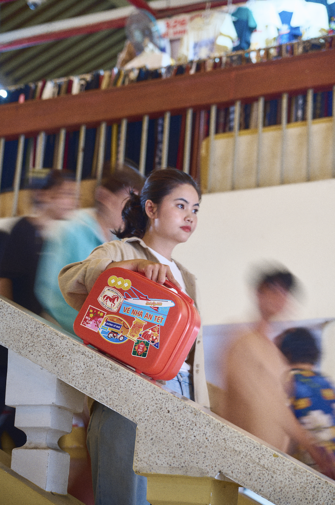 Mùng 1 Tết xem giới trẻ định nghĩa lại quà biếu: “Đã qua thời tặng cho có, giờ là lúc chọn quà để "sống tiếp" cùng nhau”- Ảnh 1.