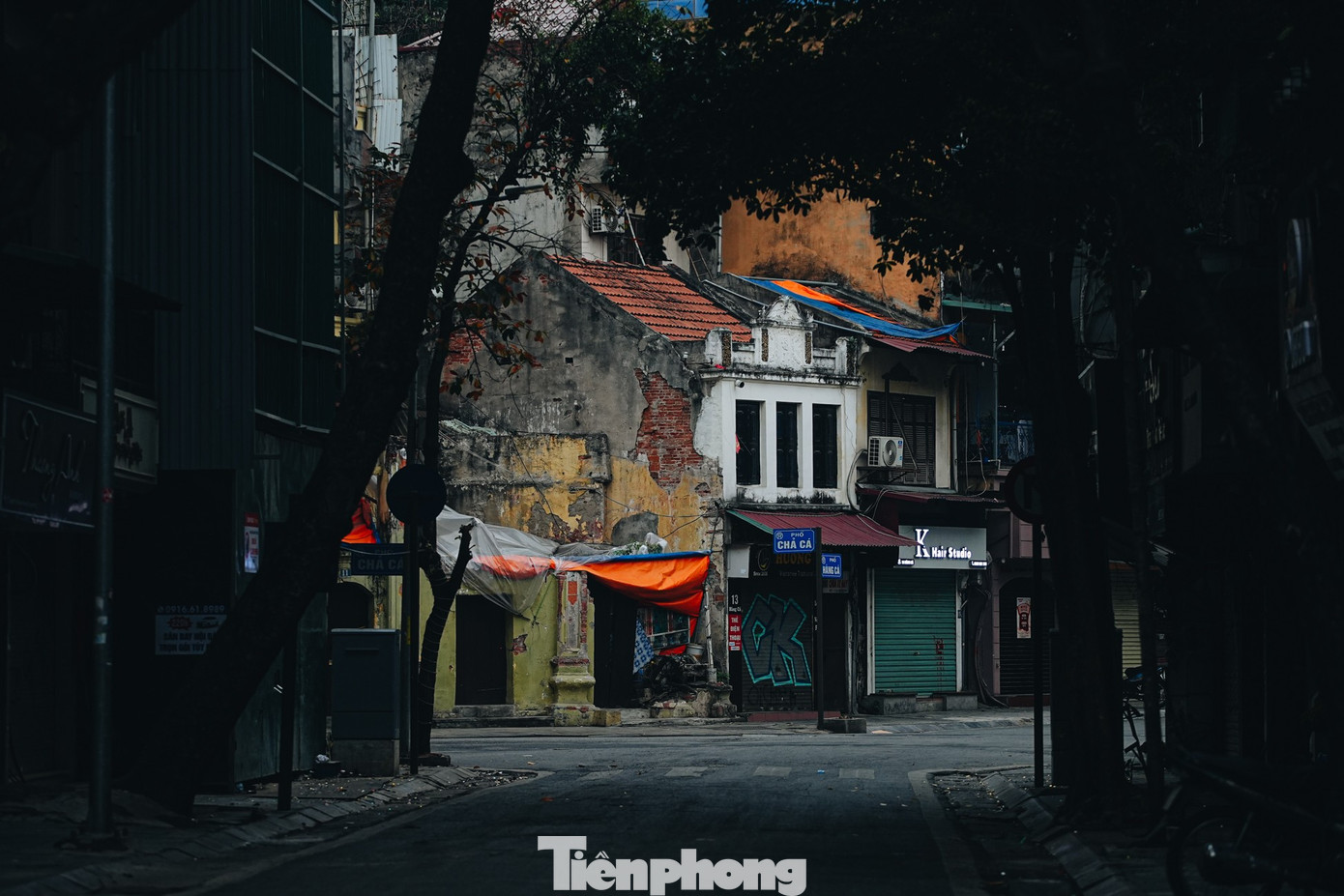 Vẻ đẹp hiếm có của Hà Nội trong buổi sáng đầu năm- Ảnh 13.