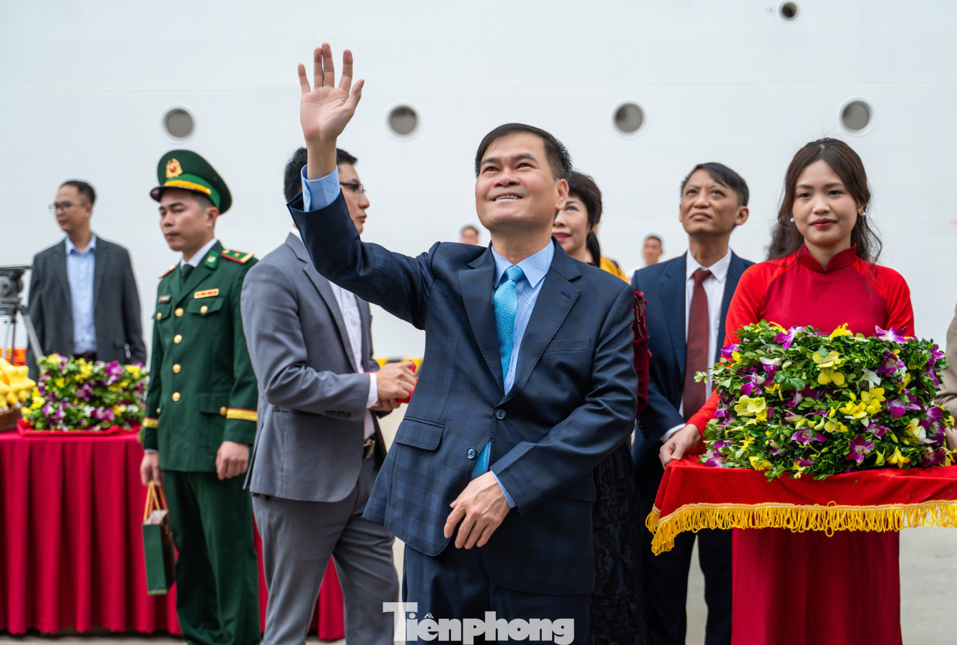 Tàu biển quốc tế chở gần 2.400 khách du lịch Quảng Ninh mùng 1 Tết- Ảnh 2.