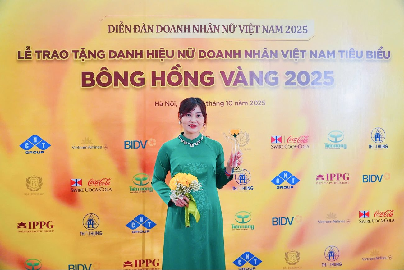 Bị gọi là “điên” vì làm hữu cơ, CEO Vinasamex Nguyễn Thị Huyền bắt tay nông dân nâng thu nhập lên 120-150 triệu đồng/ha quế hồi, nuôi tham vọng IPO- Ảnh 12.