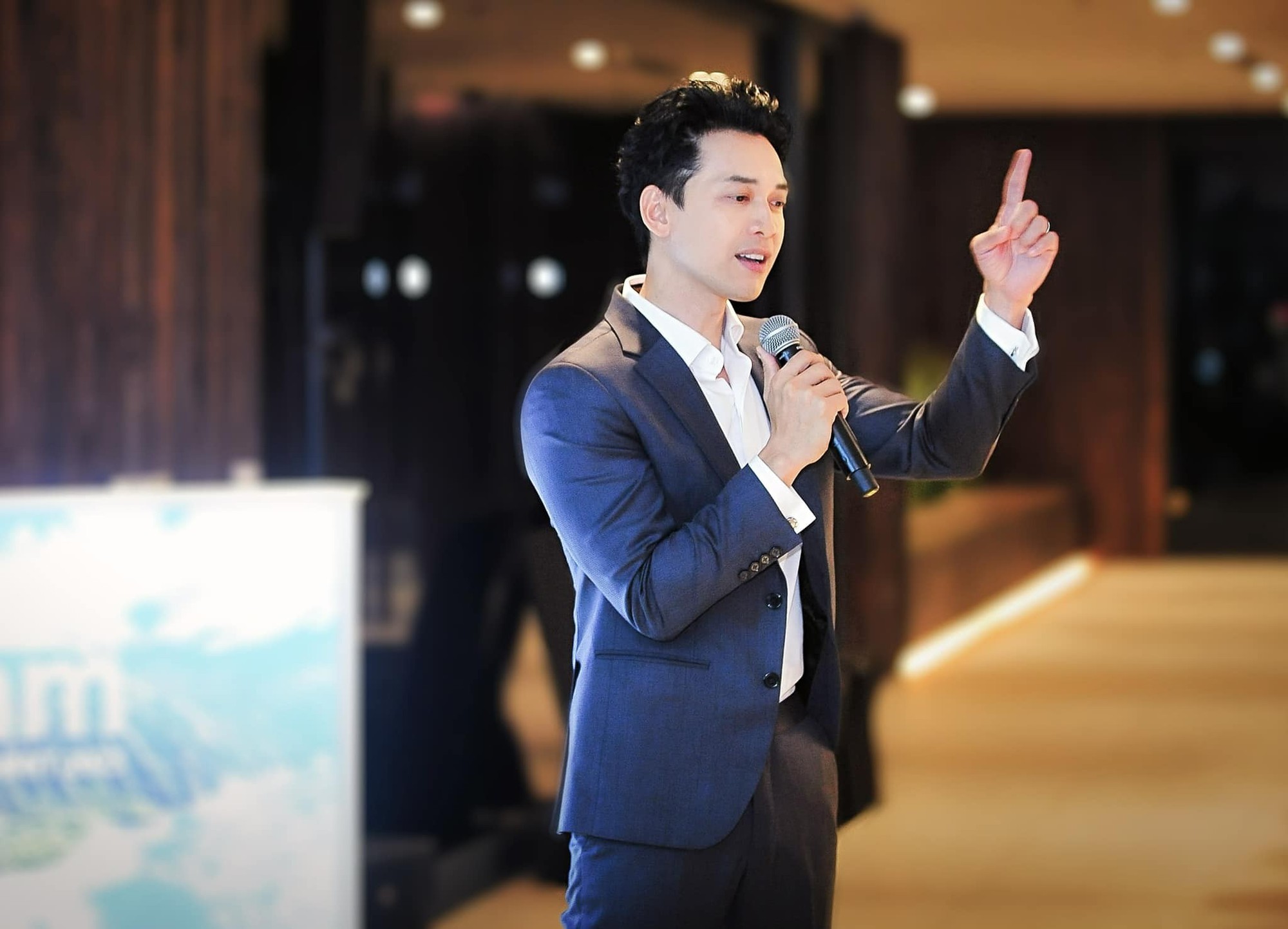 Trần Hùng Huy – Chủ tịch ngân hàng tuổi Ngọ: Từ người kế nghiệp trẻ nhất ngành đến biểu tượng banker thế hệ mới - Ảnh 4.