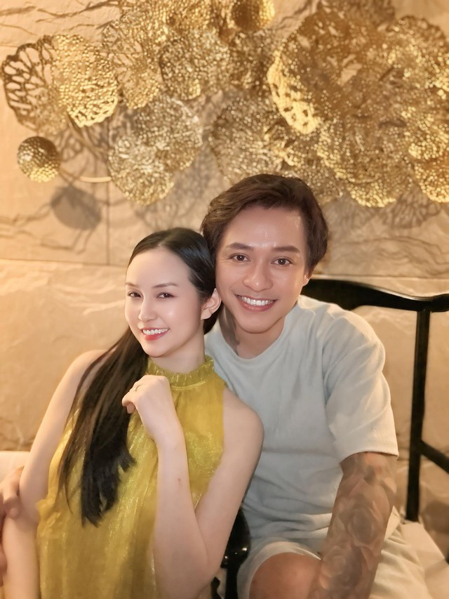 Nam ca sĩ tuổi ngựa đào hoa thay đổi vì hot girl kém 12 tuổi, có nhà mặt tiền hàng Khay, biệt thự 50 tỷ- Ảnh 2.