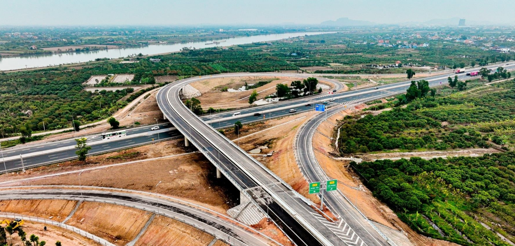 Đầu tư công năm 2026: Tạo xung lực tăng trưởng bứt phá- Ảnh 4.