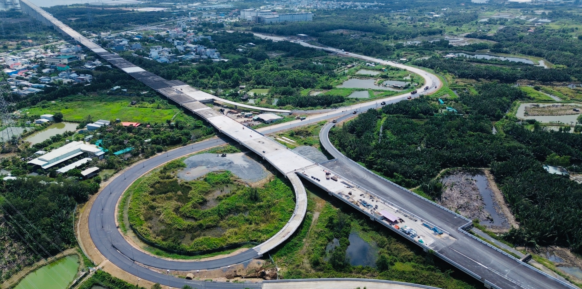 Đầu tư công năm 2026: Tạo xung lực tăng trưởng bứt phá- Ảnh 3.