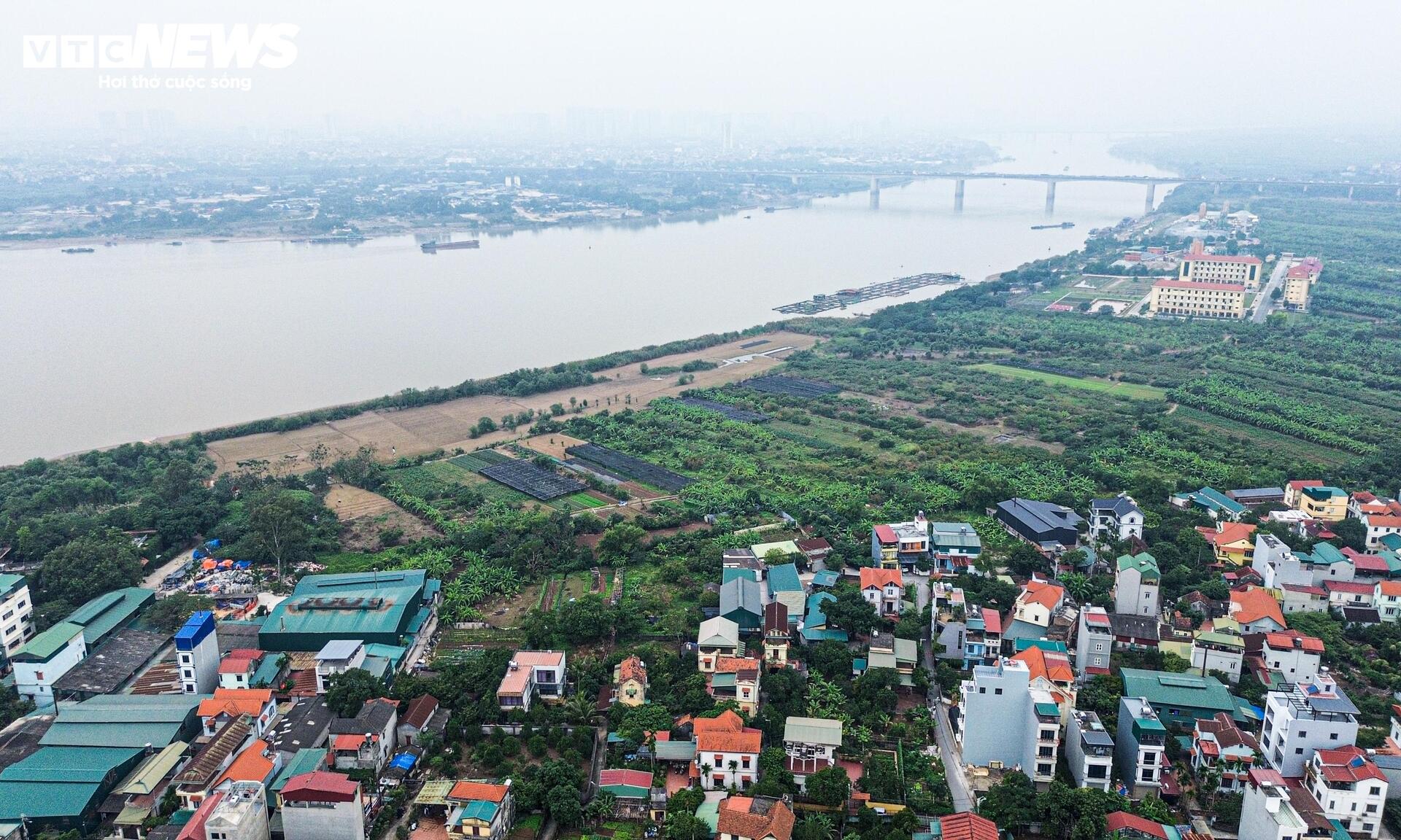 Cận cảnh 2 vị trí dự kiến xây hầm đường bộ qua sông Hồng- Ảnh 8.