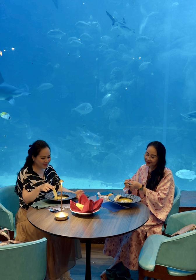 Không phải nhiều tiền hay sang xịn, phú bà "mét rưỡi" có kiểu ăn Tết khiến cả triệu phụ nữ ước mơ: Mấy ai có đặc quyền này!- Ảnh 7.