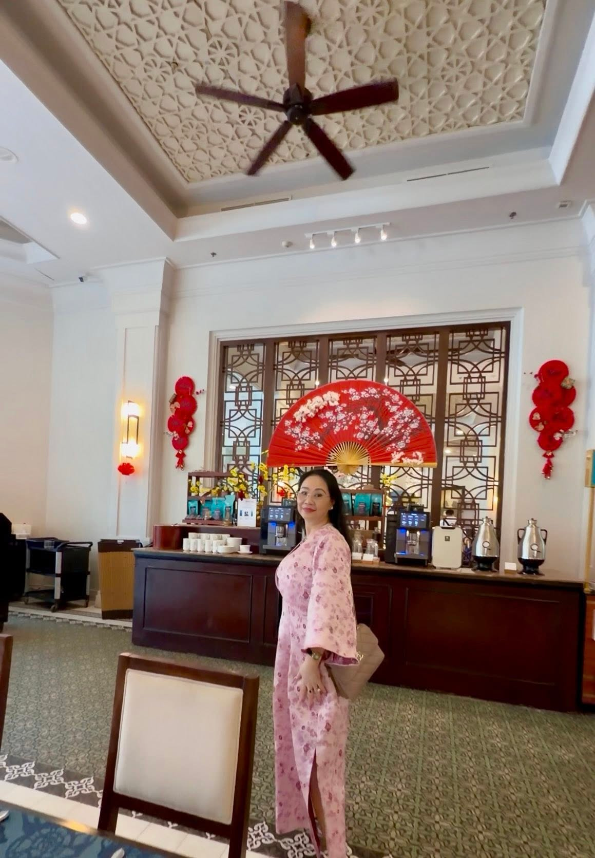 Không phải nhiều tiền hay sang xịn, phú bà "mét rưỡi" có kiểu ăn Tết khiến cả triệu phụ nữ ước mơ: Mấy ai có đặc quyền này!- Ảnh 9.