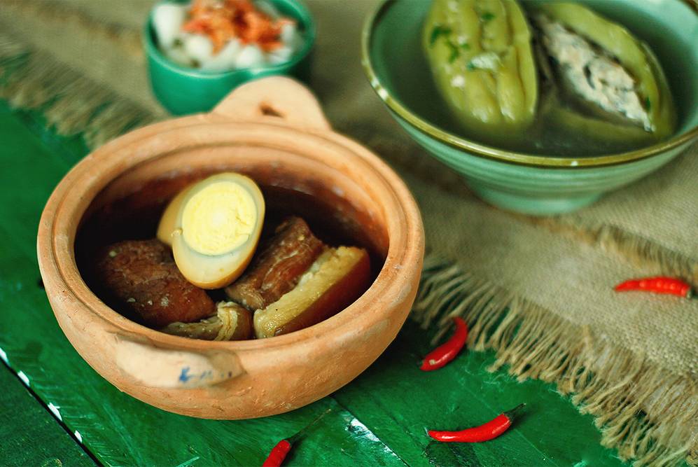 Tết trên mâm cỗ 3 miền: Khi món ăn viết nên câu chuyện khí hậu, tập quán và ước vọng đầu năm- Ảnh 11. Tết trên mâm cỗ 3 miền: Khi món ăn viết nên câu chuyện khí hậu, tập quán và ước vọng đầu năm- Ảnh 11.