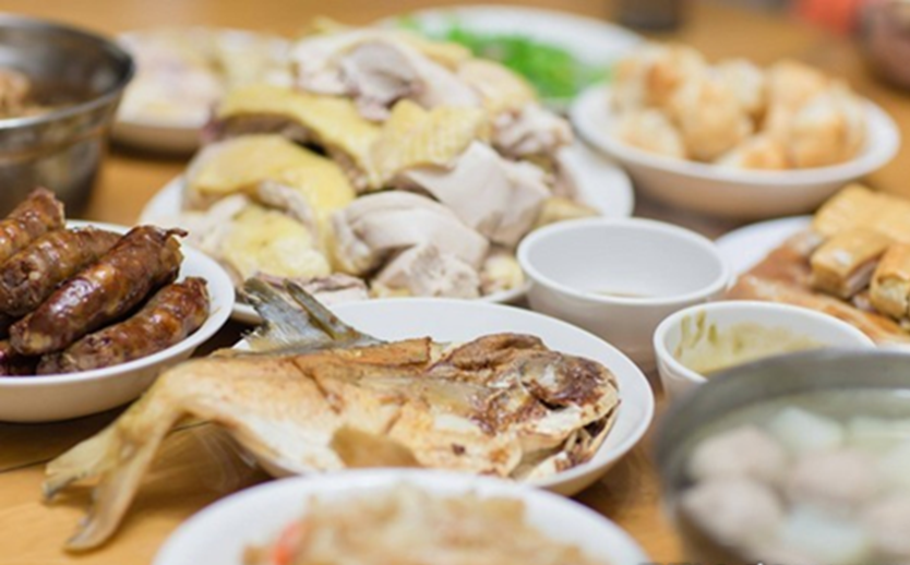 5 món ăn để qua đêm bác sĩ cảnh báo nên bỏ ngay, 1 loại canh thậm chí còn chứa độc tố chết người - Ảnh 1.