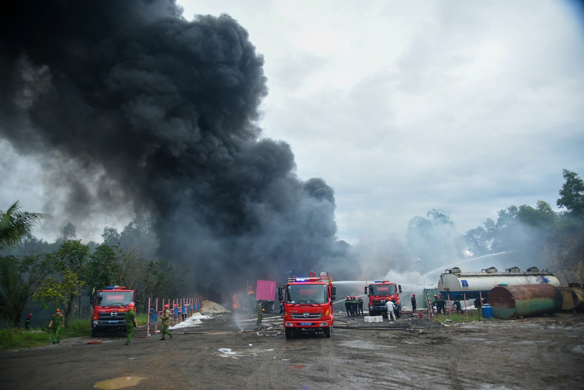 Những “người sắt” của Tổ PCCC&CNCH đặc biệt tinh nhuệ ở Đà Nẵng - Ảnh 9.