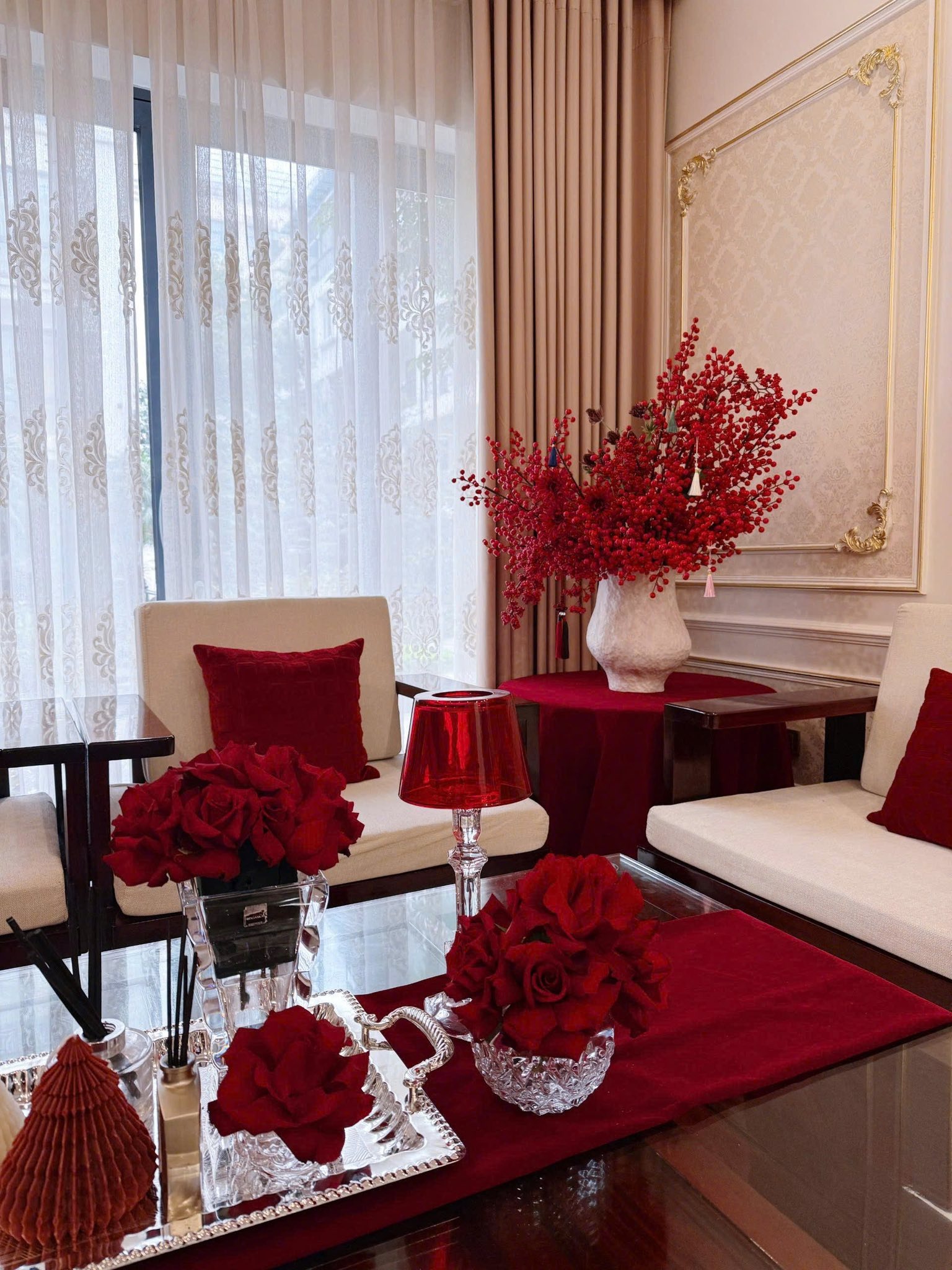 “Phú bà” decor nhà đón Tết khiến gần 1 triệu người rạo rực - Ảnh 8.